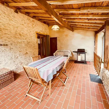 Maison Chaleureuse Au Coeur De La Nature Lascaux Dordogne 4 Pers