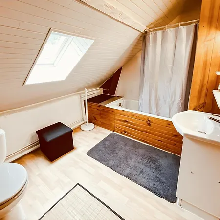 Maison Chaleureuse Au Coeur De La Nature Lascaux Dordogne 4 Pers Holiday home Montignac-Lascaux